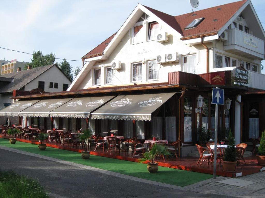 Hermina Panzio Siófok Exterior foto